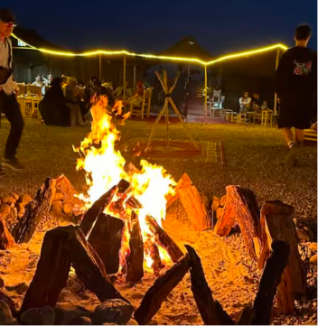 Image of MaJourneys About Us page 1